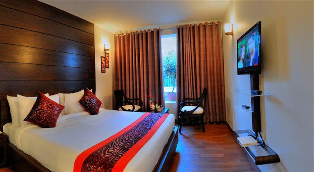 Hotel Atulyaa Taj Agra (Uttar Pradesh)
