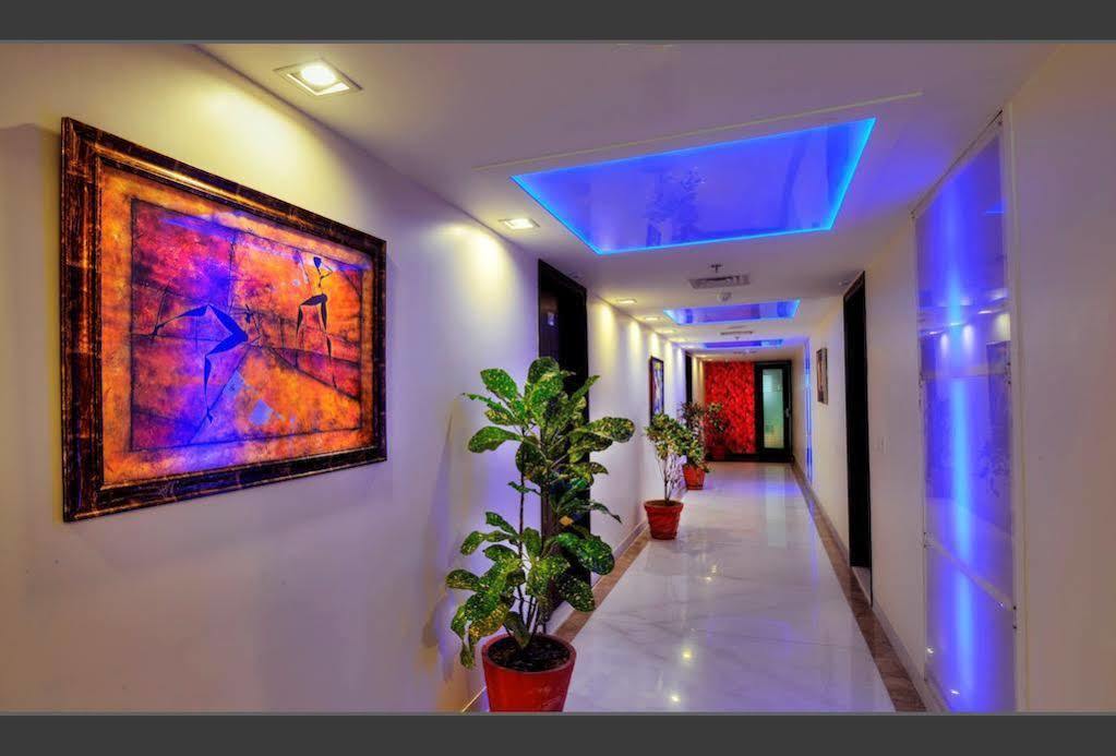 Atulyaa Taj Hotel 4*